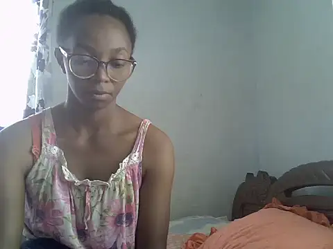 ElianeHot online show from 04.24.26