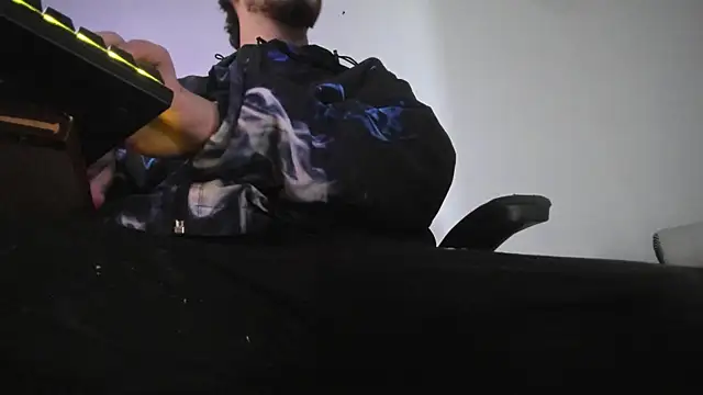 s sven03 online show from 11.10.25