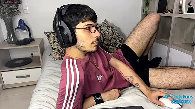 ilytheo online show from 02.25.25