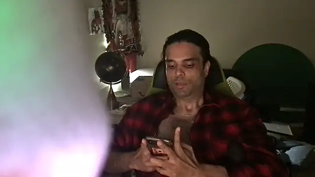 Snapshot of GForceSavage chatting on 03.07.26 GForceSavage online show from 03.07.26