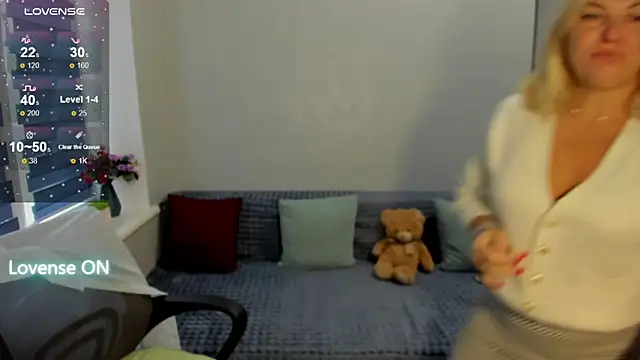 sweet   margaret online show from 10.15.25