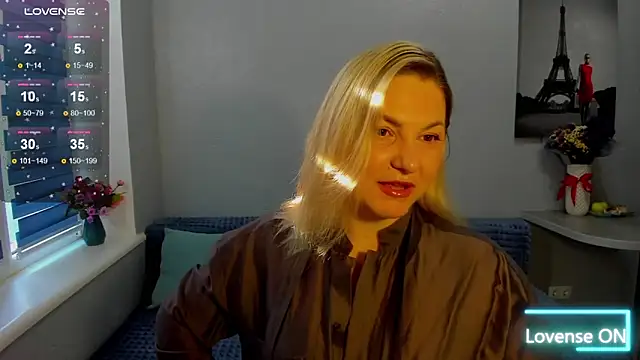 Snapshot of sweet___margaret chatting on 04.06.26 sweet margaret online show from 04.06.26