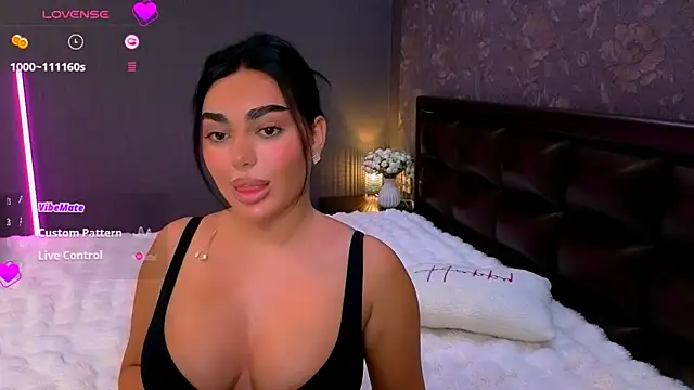 Snapshot of babyleilaa chatting on 09.27.25 babyleilaa online show from 09.27.25