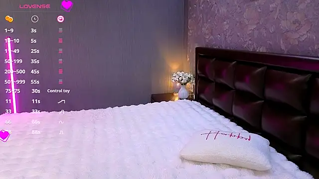 Snapshot of babyleilaa chatting on 10.04.25 babyleilaa online show from 10.04.25