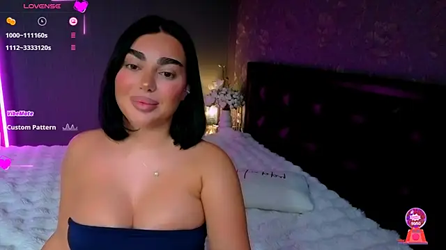 Snapshot of babyleilaa chatting on 11.16.25 babyleilaa online show from 11.16.25