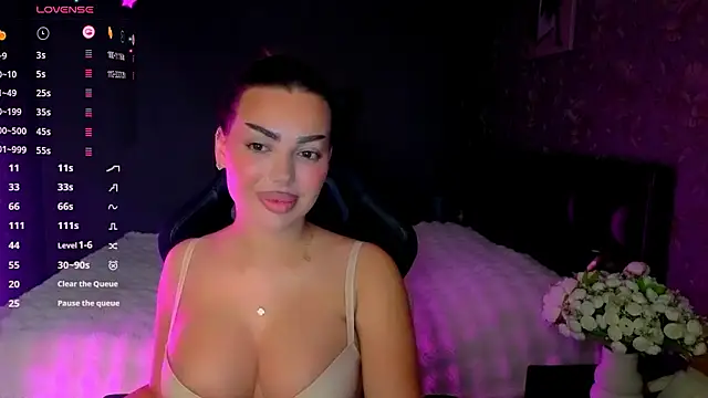 Snapshot of babyleilaa chatting on 02.12.26 babyleilaa online show from 02.12.26