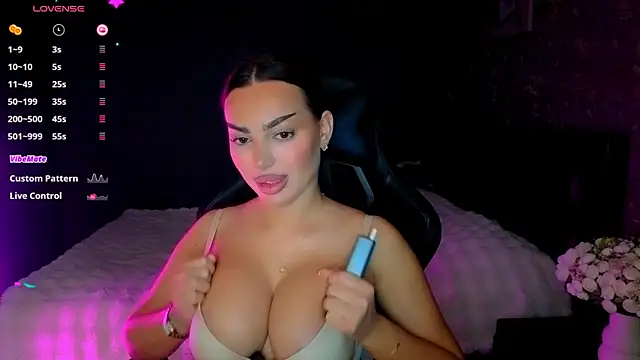 Snapshot of babyleilaa chatting on 02.23.26 babyleilaa online show from 02.23.26