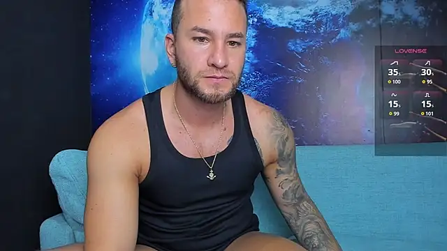 Snapshot of delessandro_world chatting on 10.07.25 delessandro world online show from 10.07.25