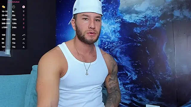 Snapshot of delessandro_world chatting on 10.12.25 delessandro world online show from 10.12.25