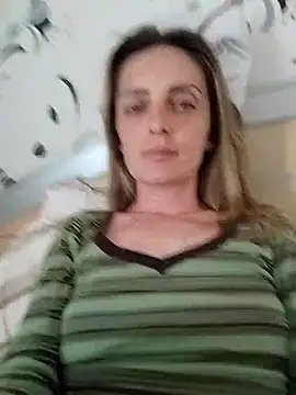 SophyGirl online show from 04.22.26