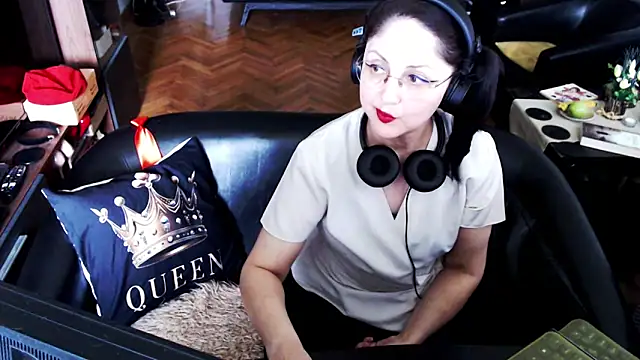 Snapshot of Imperatriza chatting on 05.12.26 Imperatriza online show from 05.12.26
