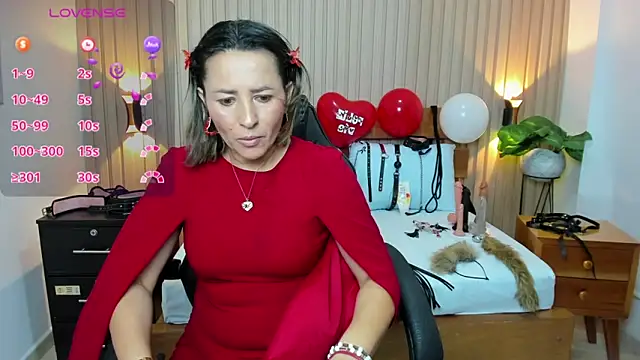 Snapshot of luciana_ballesteros_ chatting on 02.14.25 luciana ballesteros online show from 02.14.25