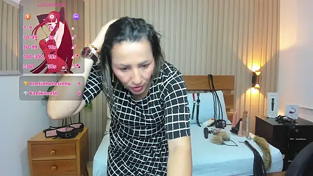 Snapshot of luciana_ballesteros_ chatting on 03.07.25 luciana ballesteros online show from 03.07.25