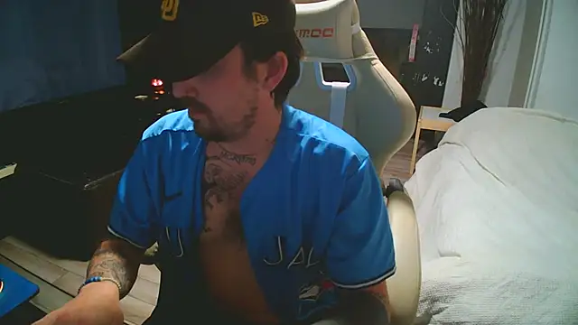 Snapshot of Tremblay_Simard chatting on 12.03.25 Tremblay Simard online show from 12.03.25