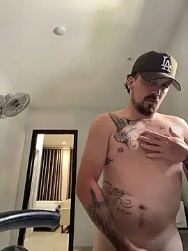 Snapshot of Tremblay_Simard chatting on 03.28.26 Tremblay Simard online show from 03.28.26