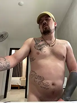 Snapshot of Tremblay_Simard chatting on 04.09.26 Tremblay Simard online show from 04.09.26