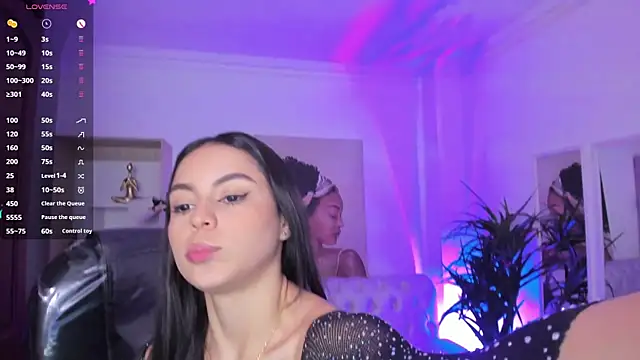 Aleejaa   online show from 02.24.25