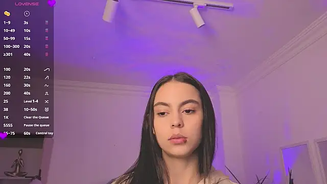 Aleejaa   online show from 04.28.26