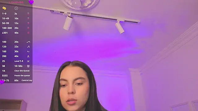 Aleejaa   online show from 06.06.26