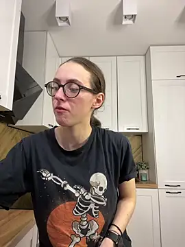 MartiniiSelenna online show from 11.16.25