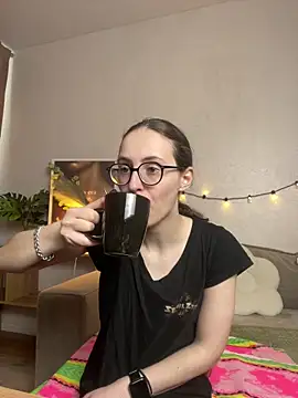 MartiniiSelenna online show from 04.25.26