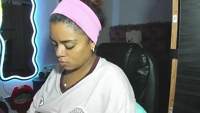 ladyrd1 online show from 02.23.26