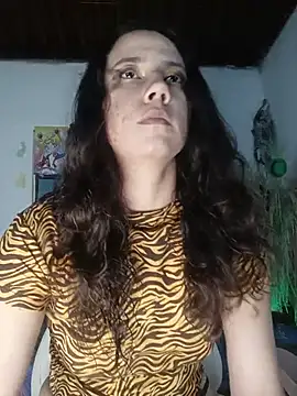 Snapshot of lovely_kitt chatting on 06.06.26 lovely kitt online show from 06.06.26