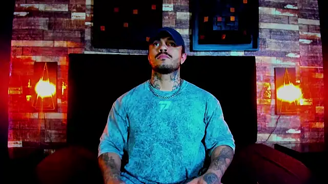 Van Velckan online show from 02.24.25