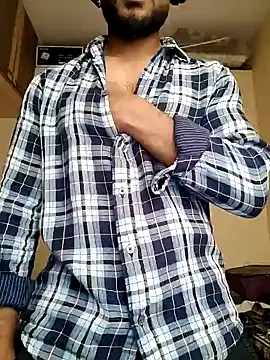 Snapshot of Daddys-small-lollipop chatting on 12.10.24 Daddys-small-lollipop online show from 12.10.24