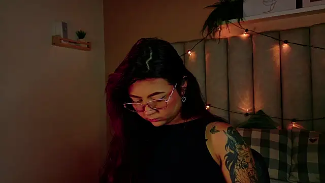 alaia-rogers online show from 12.22.25