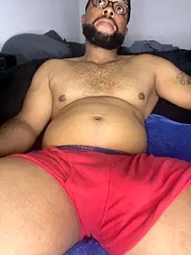 Snapshot of Enos3 chatting on 09.27.25 Enos3 online show from 09.27.25