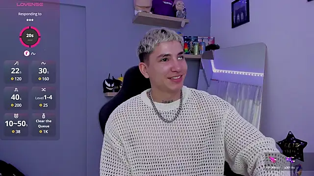 Snapshot of SebasFallon chatting on 03.05.25 SebasFallon online show from 03.05.25