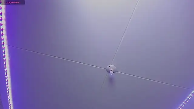 Snapshot of SebasFallon chatting on 03.07.25 SebasFallon online show from 03.07.25