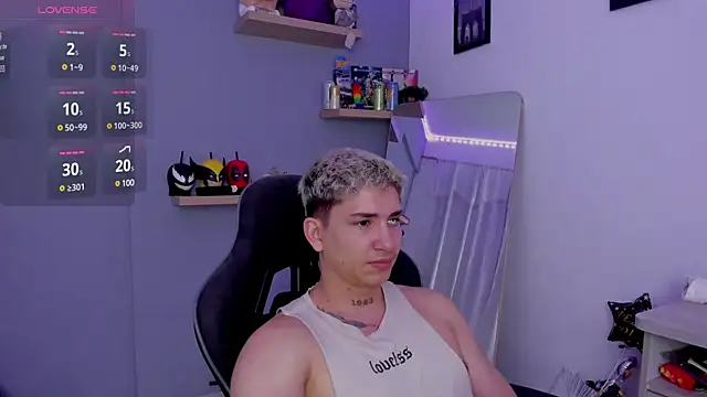 Snapshot of SebasFallon chatting on 03.13.25 SebasFallon online show from 03.13.25