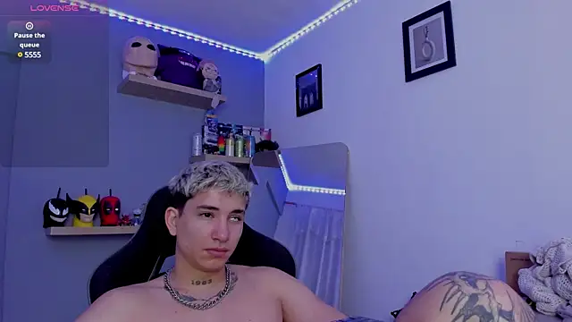 Snapshot of SebasFallon chatting on 03.18.25 SebasFallon online show from 03.18.25