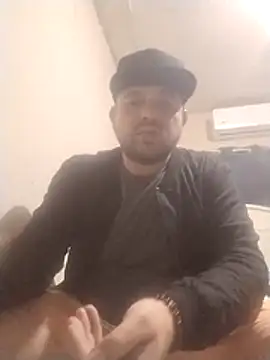 JulianInter08 online show from 03.16.26