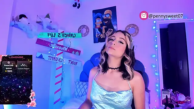 Snapshot of penny_sweett_ chatting on 12.29.24 penny sweett  online show from 12.29.24