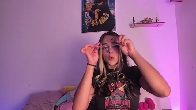 Snapshot of penny_sweett_ chatting on 01.06.26 penny sweett online show from 01.06.26