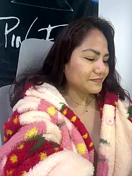 ZUCAAT online show from 10.02.25