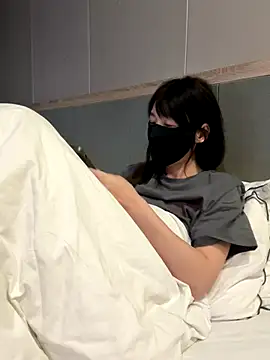 Annabody online show from 10.03.25