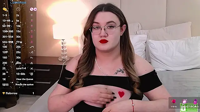 Nancy Mooree online show from 02.07.25