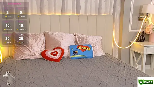 Snapshot of Nancy_Mooree chatting on 08.06.26 Nancy Mooree online show from 08.06.26
