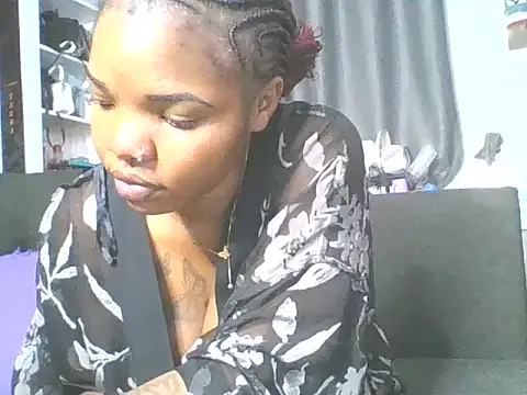 sweet bigclit online show from 11.15.25