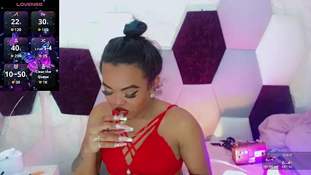 Snapshot of KayleighDreams_ chatting on 02.11.26 KayleighDreams online show from 02.11.26