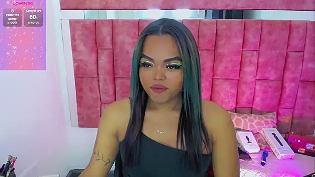 Snapshot of KayleighDreams_ chatting on 03.13.26 KayleighDreams online show from 03.13.26