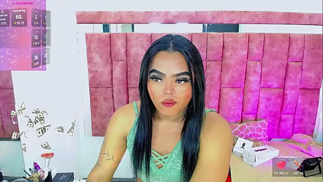 Snapshot of KayleighDreams_ chatting on 03.21.26 KayleighDreams online show from 03.21.26