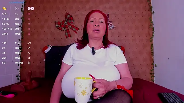 Snapshot of sofia_big chatting on 12.04.25 sofia big online show from 12.04.25