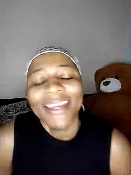 CocoBootyyy online show from 12.26.24