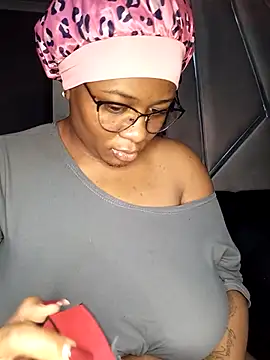 CocoBootyyy online show from 05.03.26