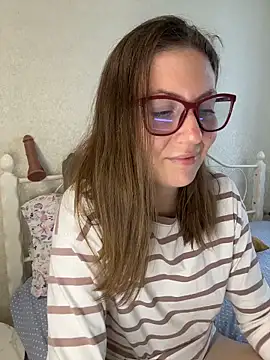Snapshot of BeatriceTender chatting on 05.31.26 BeatriceTender online show from 05.31.26